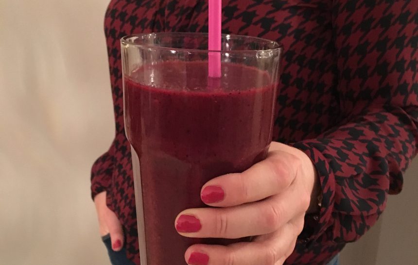 Rote-Beete-Beeren-Smoothie für dein Herz