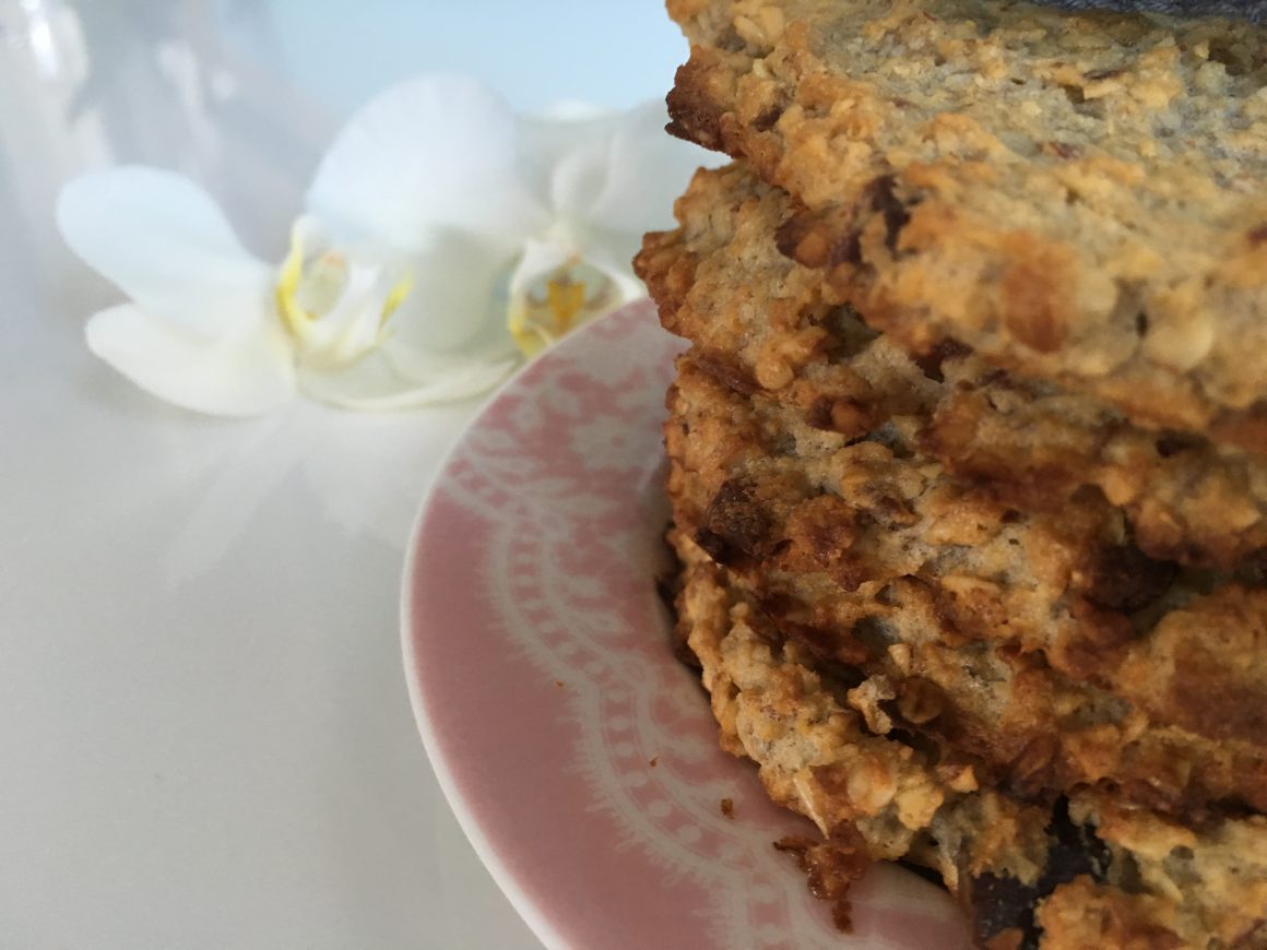 Glutenfreie Frühstückskekse mit Haferflocken und Bananen, ohne Zucker