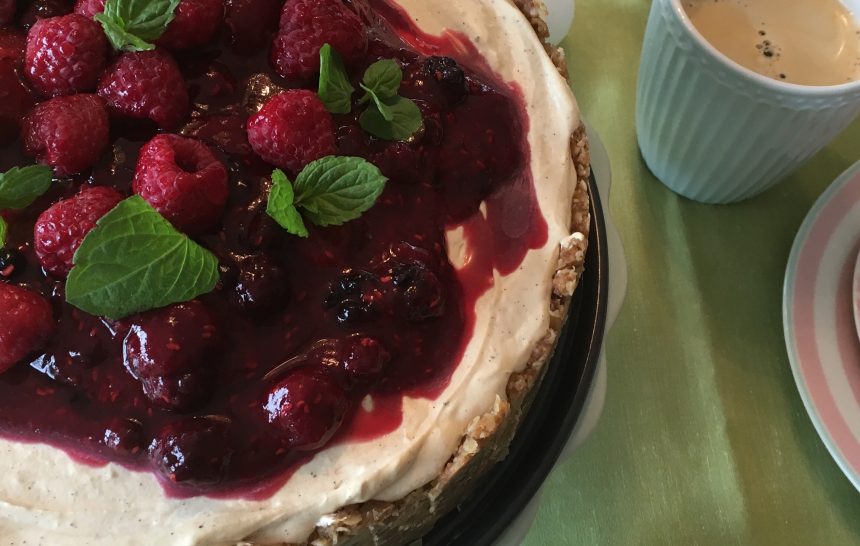 Ostertorte mit Kokosblütenzucker